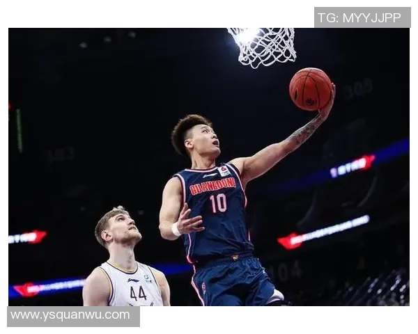 廖三宁CBA绝杀时刻展现超凡实力引发球迷热议与期待