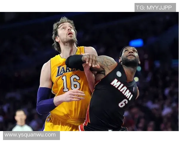 赞扬大卫-詹姆斯的表现，称他为球队的核心力量